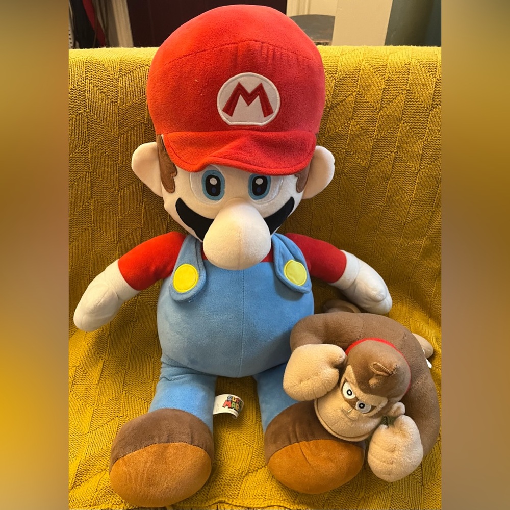 Super Mario Nintendo Large Plush 24” ➕ Donkey Kong 11” Stuffed Toys Bundle of 2😃